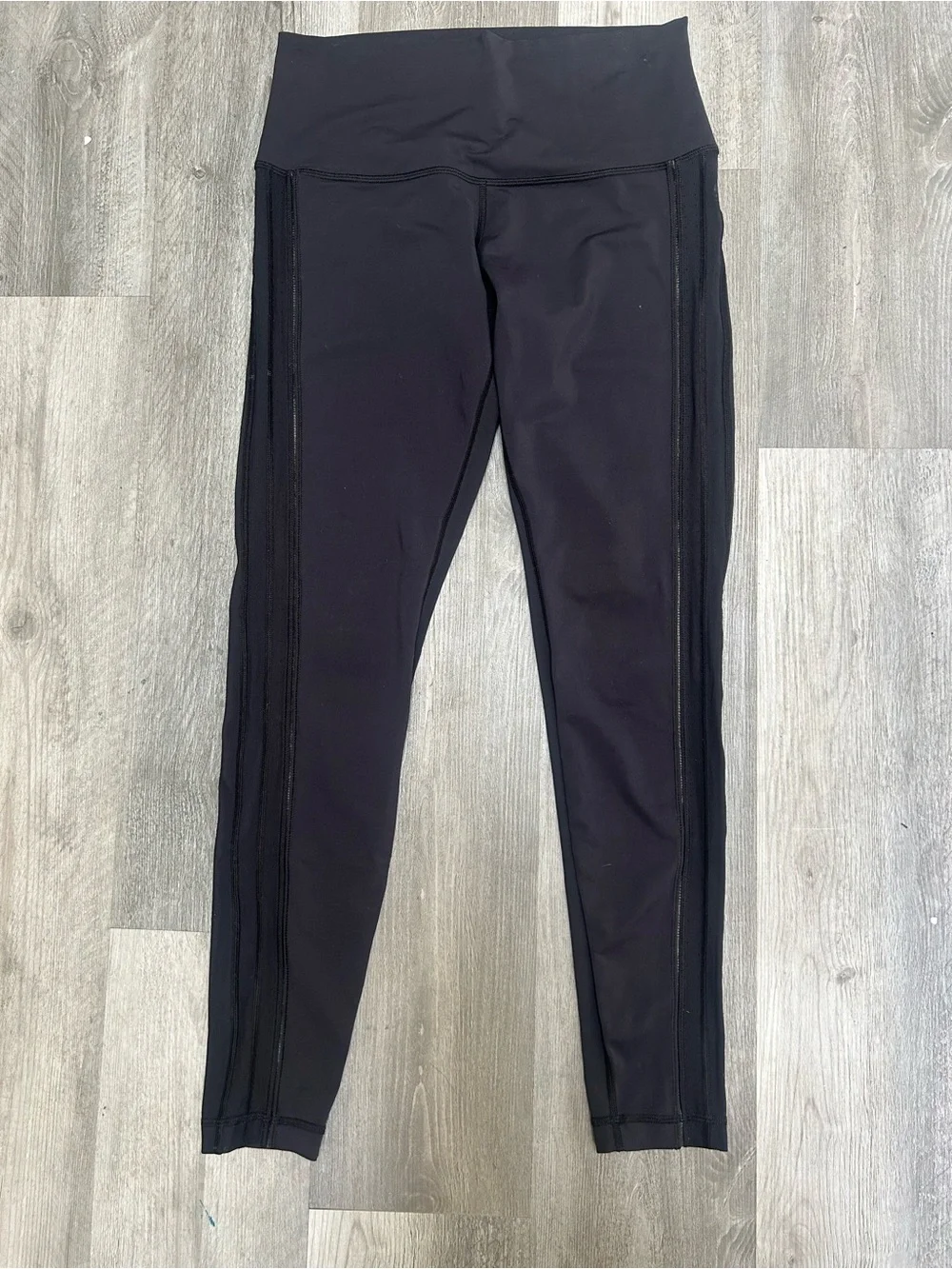 Lululemon black leggings